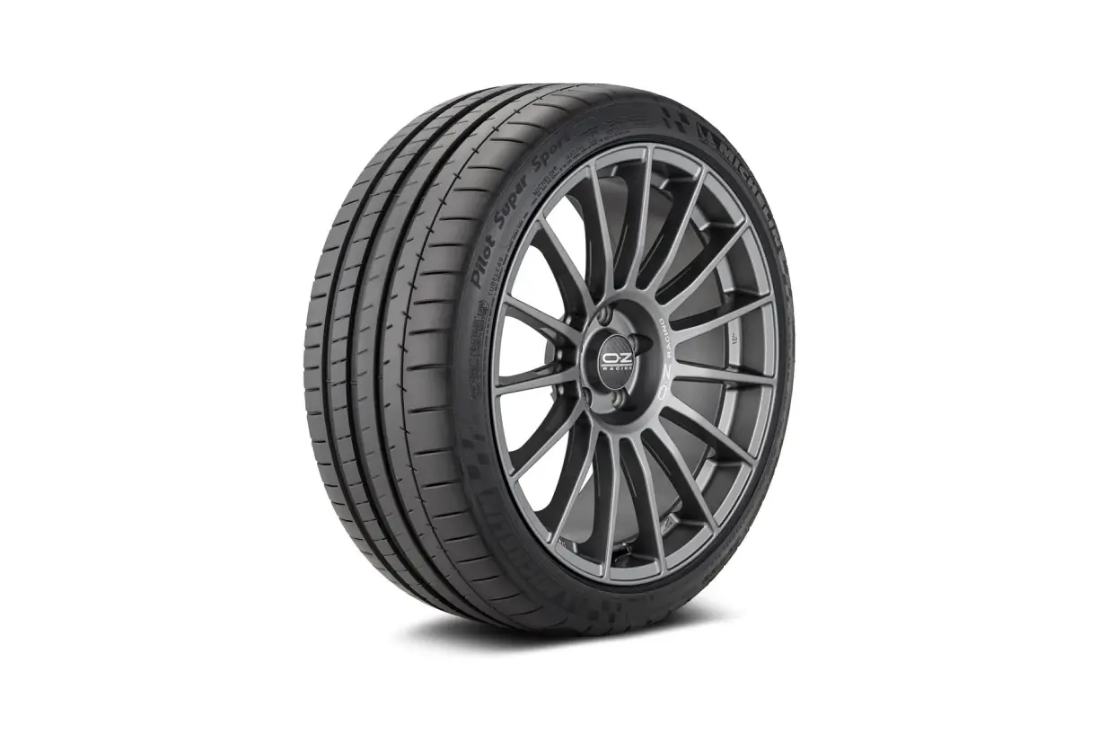 Dubai Runflat Tyres - Safety Flat Tyres Replacement